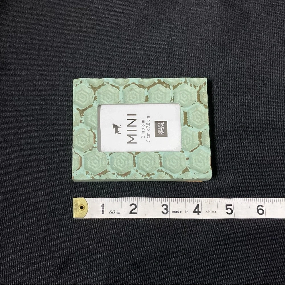 Studio Decor Mint Green Distressed Easel Back Mini 2” x 3” Picture Frame